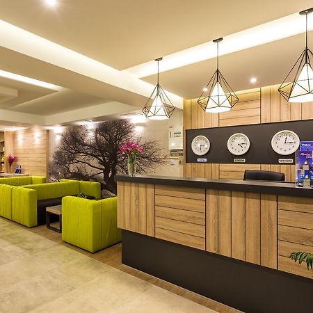 Hotel Compliment Трявна Екстер'єр фото
