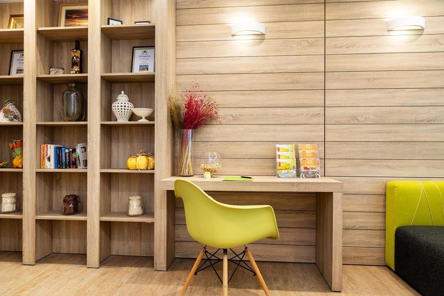 Hotel Compliment Трявна Екстер'єр фото