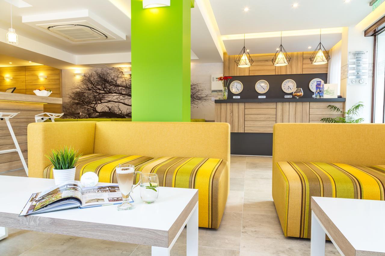 Hotel Compliment Трявна Екстер'єр фото