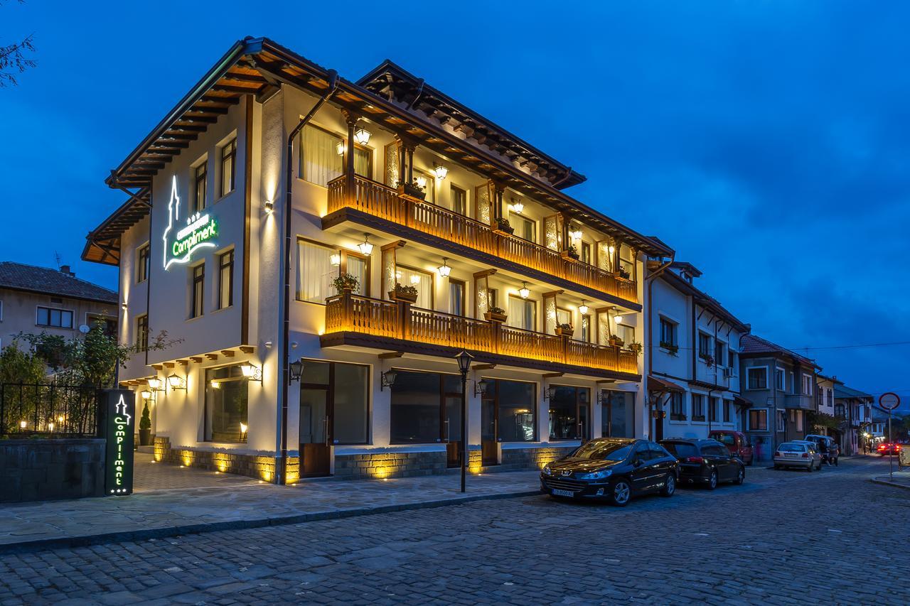 Hotel Compliment Трявна Екстер'єр фото