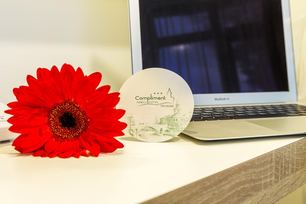 Hotel Compliment Трявна Екстер'єр фото